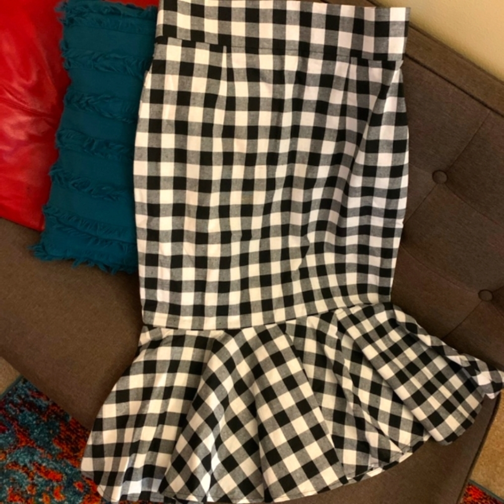 Checkered skirt